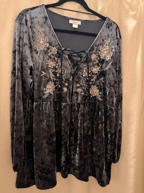 Style & Co. Gray Velvet Lace-Up Floral Embroidered Tunic